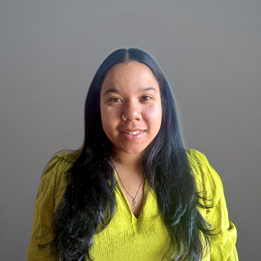headshot of Yaniris